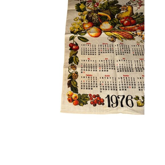 Vintage 1976 Cloth Wall Hanging Calendar  Fruit and Vegetables Theme - Picture 3 of 6